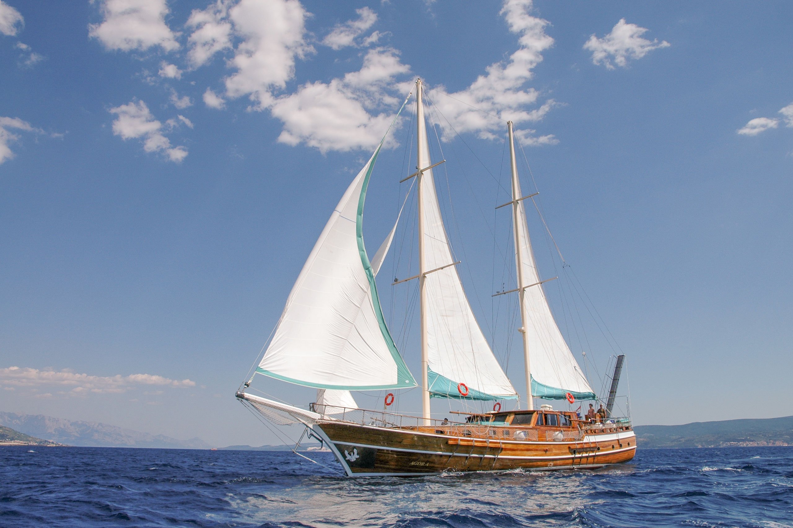 Eterna Sail Charter