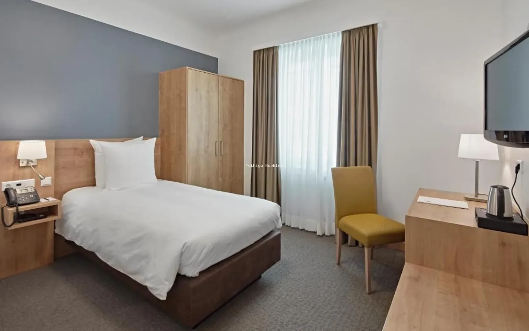 Grand City Hotel